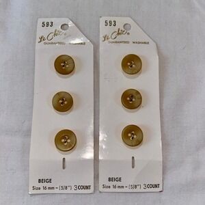 Vintage Le Chic Beige Buttons 16mm 5/8 Inch Made in Italy 2 Cards 6 Total‎ 593